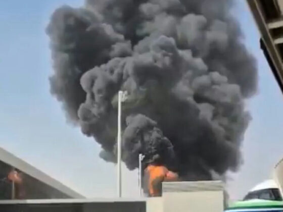 Ataques com mísseis atingem aeroporto de Riad e bases militares na Arábia Saudita
