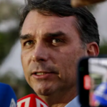 Flávio Bolsonaro conquista ampla vantagem eleitoral no estado de Santa Catarina