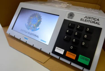 Justiça Eleitoral seleciona urnas eletrônicas para auditoria do segundo turno