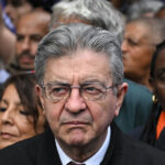Líder francês Jean-Luc Mélenchon é acusado de promover manifestações violentas e extremismo