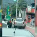 Motorista é preso após atropelar crianças em manifestação política no litoral paulista