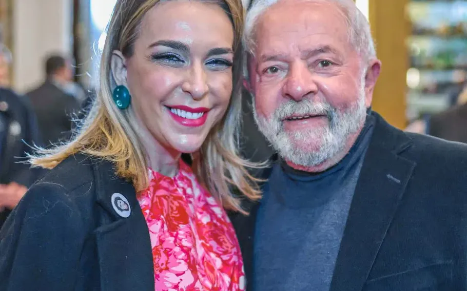 Roberta Luchsinger apoia Flávio Bolsonaro no segundo turno e ataca gestão de Lula